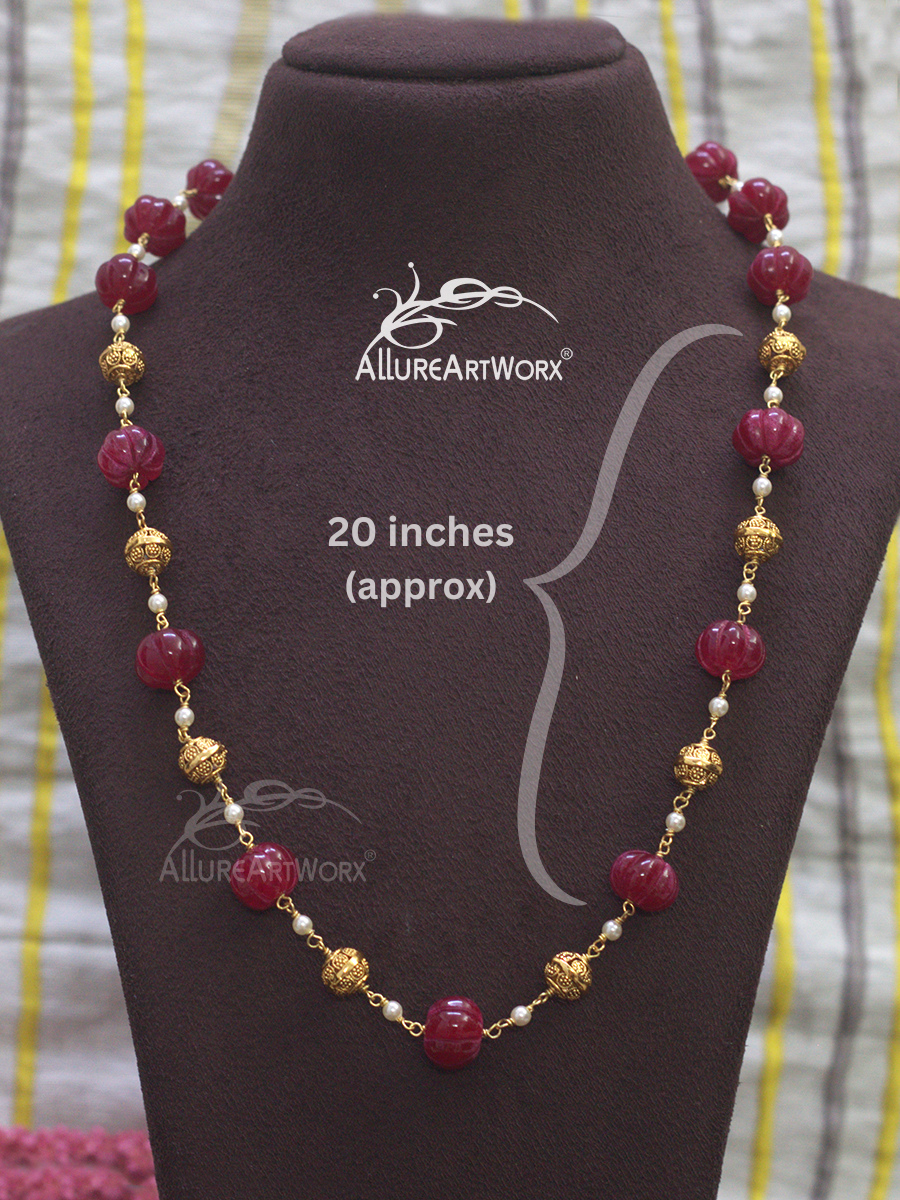 Quartz Neckpiece